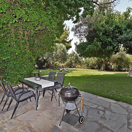 Pensjonat Ares Garden House - Nea Moudania Halkidiki Zewnętrze zdjęcie