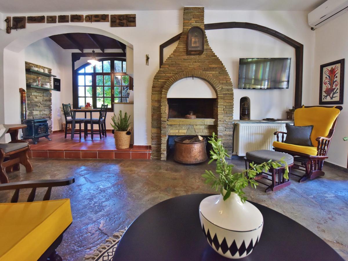 Pensjonat Ares Garden House - Nea Moudania Halkidiki Zewnętrze zdjęcie